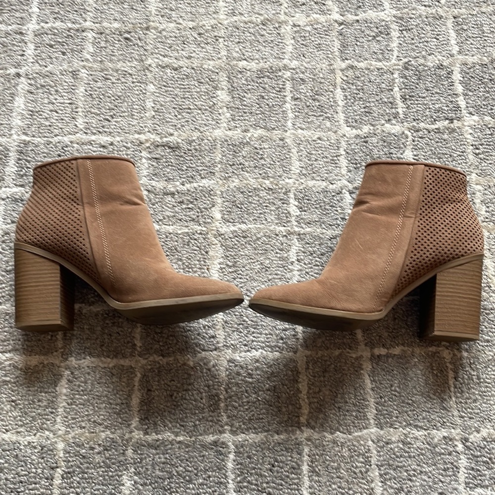 Target Heeled Booties - Picture 3 of 5